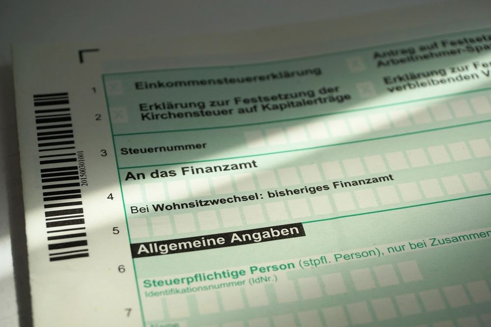 Why Expense Tracking Beats Guessing Every Time