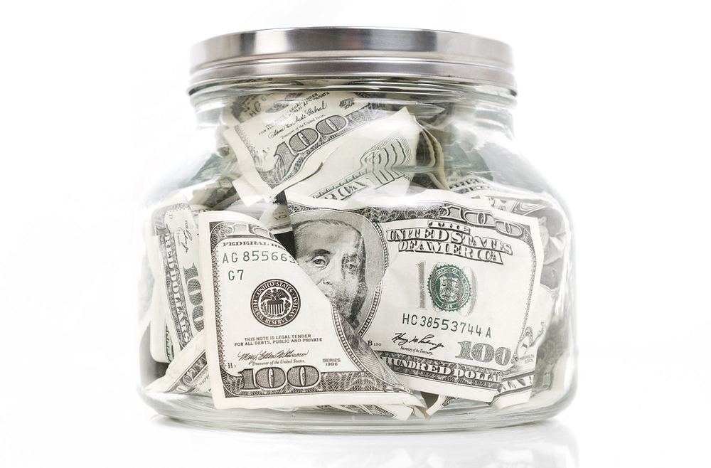 Using Password Managers to Protect Money Accounts