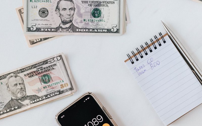 Authorized Users on a Credit Card: Benefits, Risks, and Exit Plans