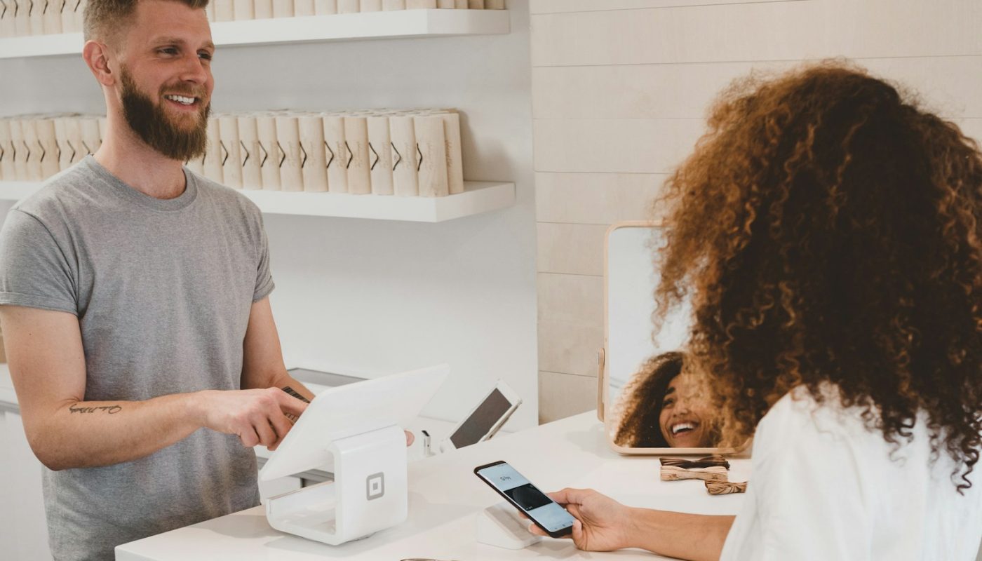 How to Choose a Cash Back Credit Card in 2026 Without Getting Burned