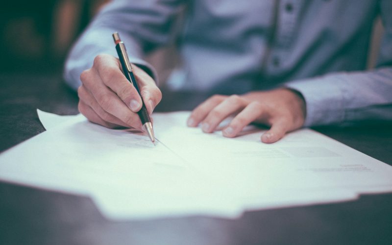 How to Avoid Payday Loans When Cash Is Short