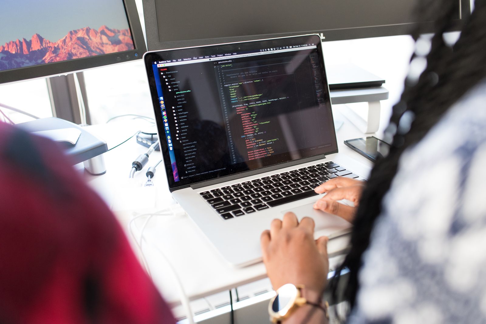Why a Password Manager Matters for Your Money Apps