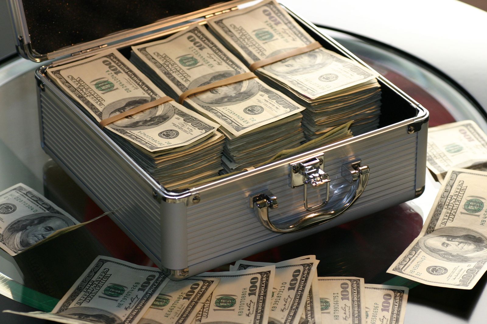 A 30-Day Reset If You Are Living Paycheck to Paycheck